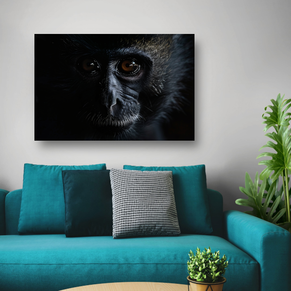 Doordringende Blik van een Aap in het Donker acrylglas