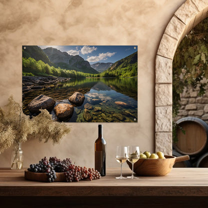 Rustig berglandschap met heldere rivier tuinposter