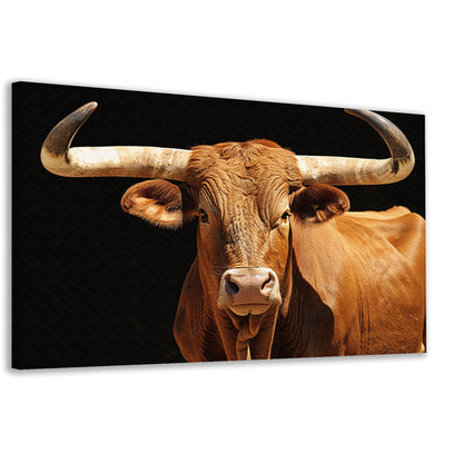 Majestueuze stier met indrukwekkende hoorns canvas