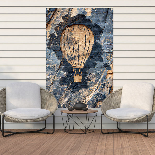 Monochrome luchtballon graffiti op verweerde muur tuinposter