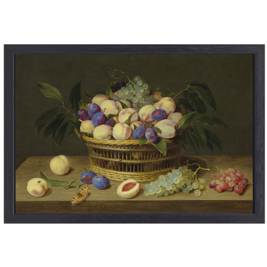 Perziken, pruimen en druiven in een rieten mand, met fruit en een vlinder op een houten tafel - Jacob van Hulsdonck canvas met baklijst