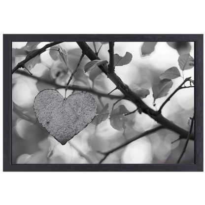 Hart van natuur in monochrome tinten canvas met baklijst
