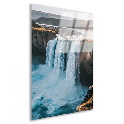 Majestueuze waterval in rotsachtig landschap acrylglas