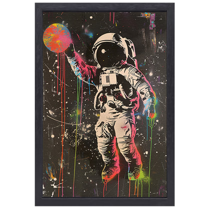 Astronaut Ontmoet Levendige Kleuren in de Ruimte canvas met baklijst