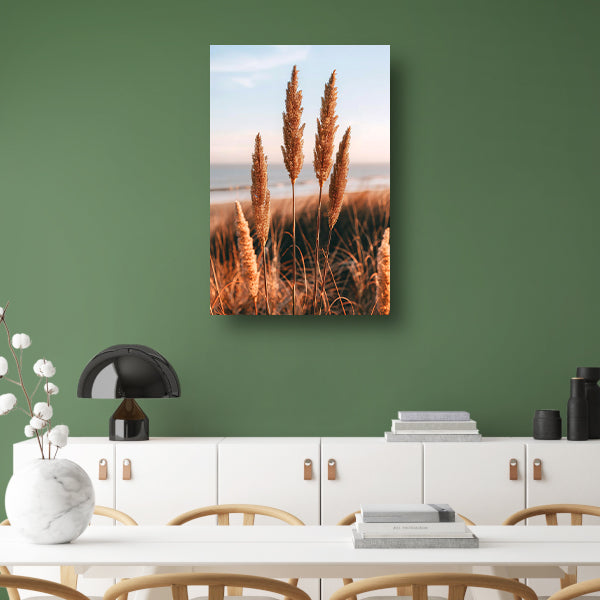 Gouden Grashalmen bij Zee in Zonsondergang canvas