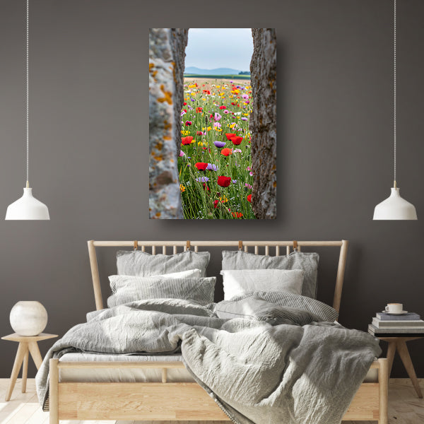 Kleurrijke Bloemenweide tussen Oude Bomen canvas