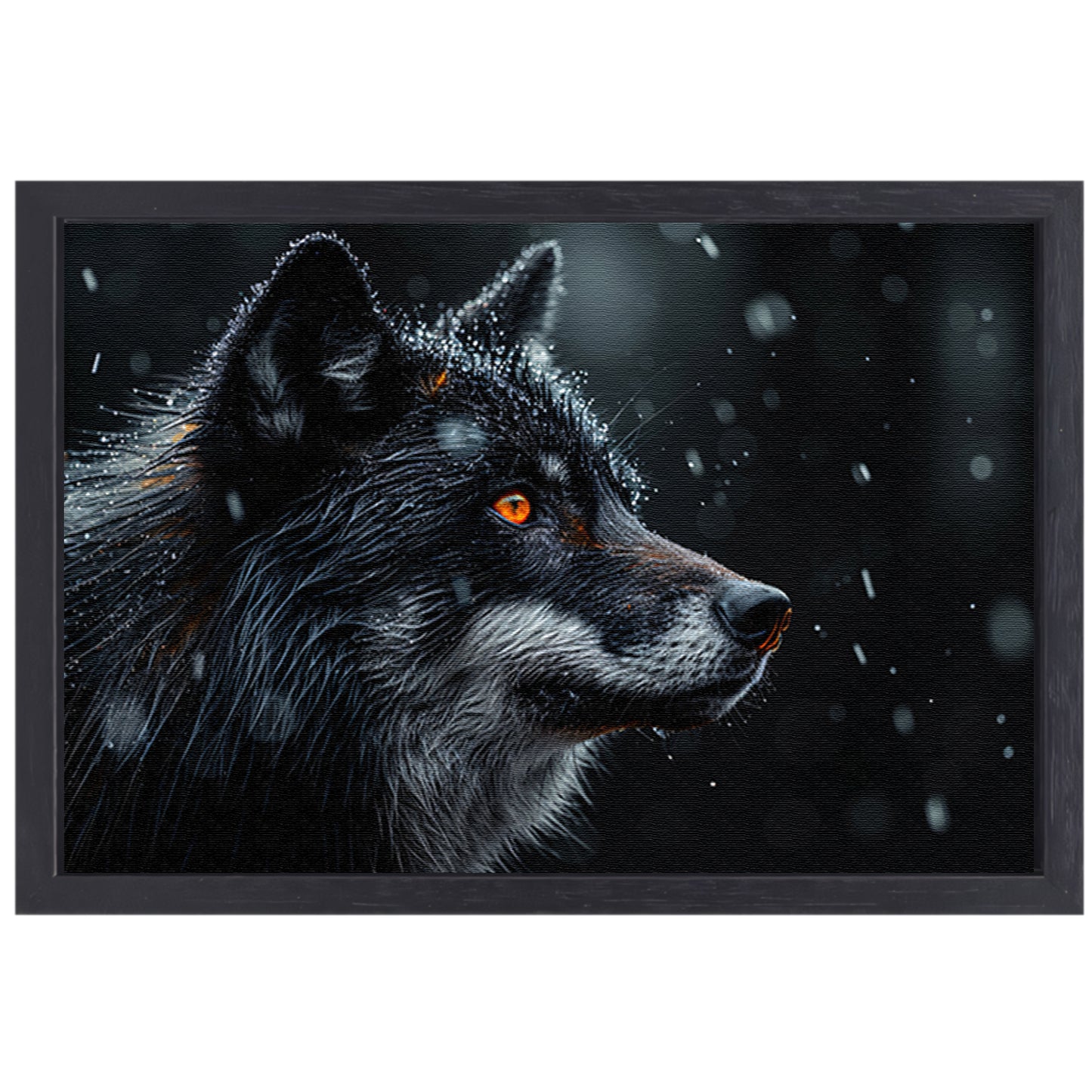 Intense wolvenblik in de sneeuw canvas met baklijst