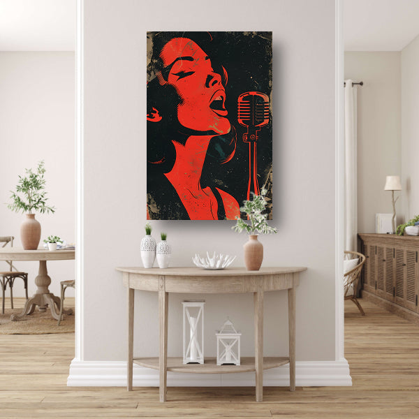 Expressieve rode zangeres met microfoon poster