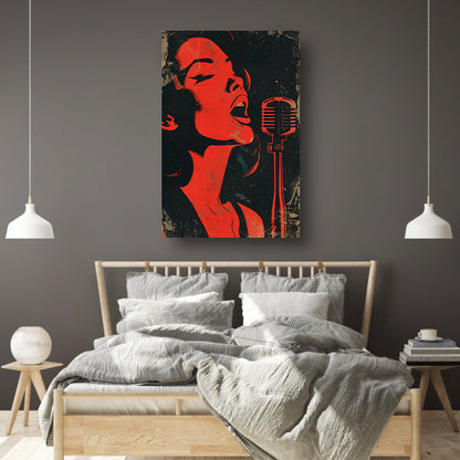 Expressieve rode zangeres met microfoon poster