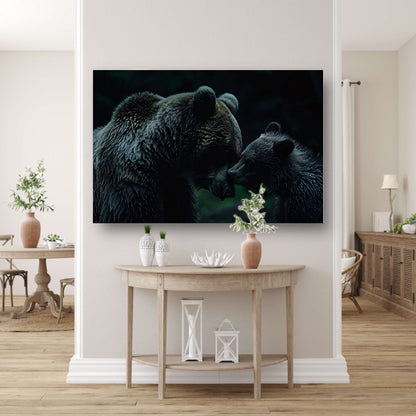 Intiem moment tussen beren in bos poster