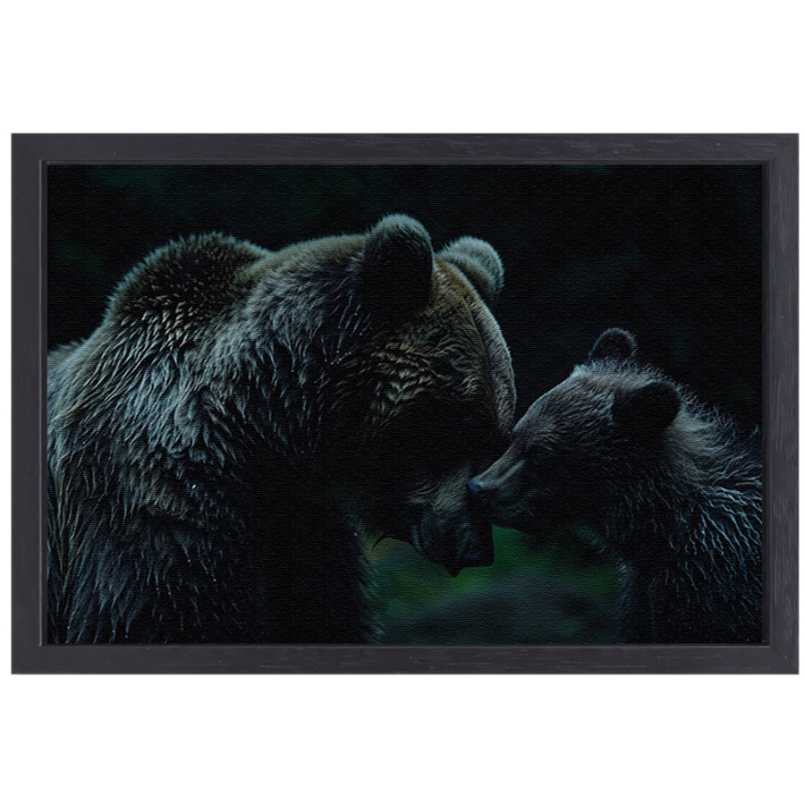 Intiem moment tussen beren in bos canvas met baklijst