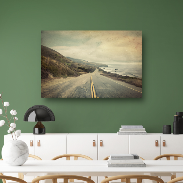 Kustweg langs berglandschap canvas met baklijst