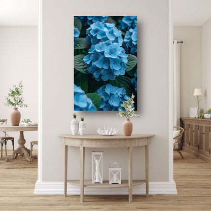 Blauwe bloemen in de tuin canvas met baklijst