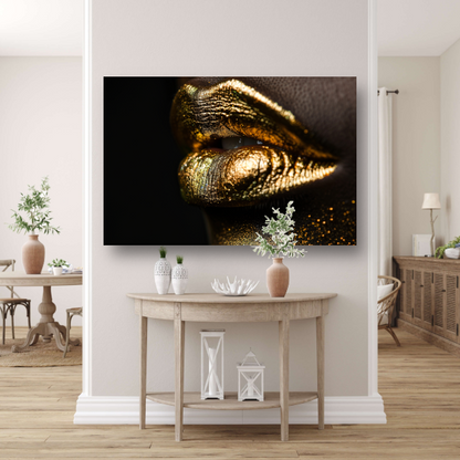 Gouden Lippenstift Op Zwart Fluweel canvas