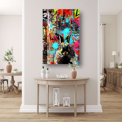Kleurrijk graffiti konijn op abstract achtergrond canvas met baklijst