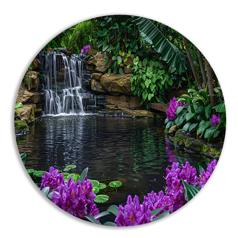 Tropische waterval omgeven door weelderig groen en bloemen forex muurcirkel
