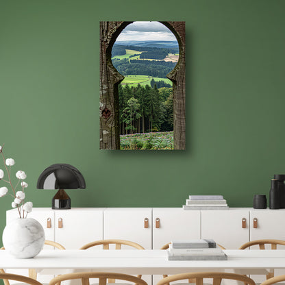 Sleutelgat naar een weelderig landschap poster