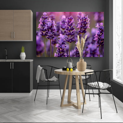 Close-up van lavendelbloemen in zachte zonneschijn canvas
