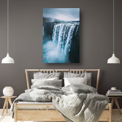 Monochrome waterval in IJsland poster