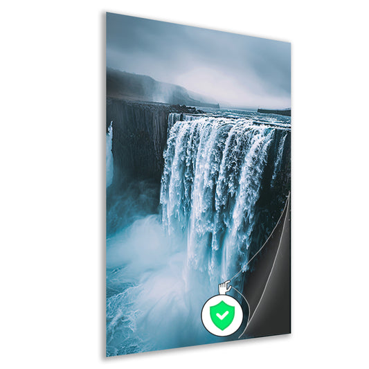 Monochrome waterval in IJsland poster