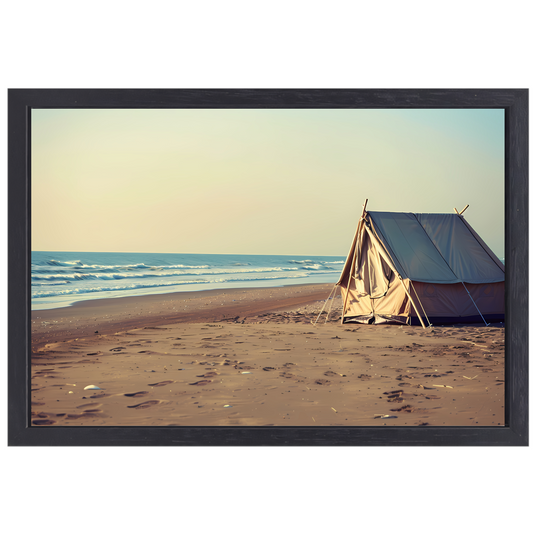 Strandtent op verlaten strand canvas met baklijst