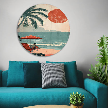 Ontspannen man op strand met parasol aluminium muurcirkel