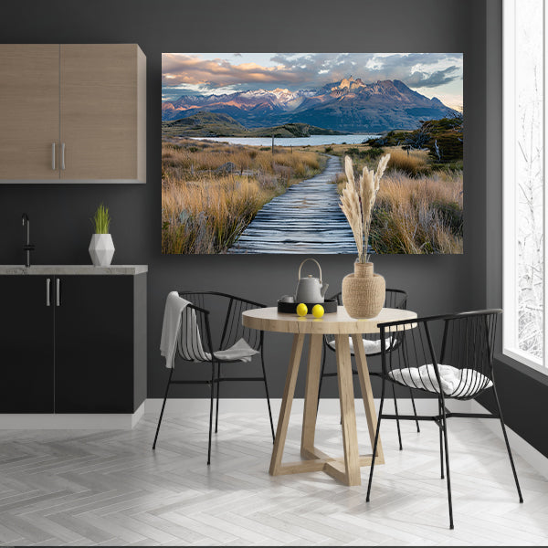 Prachtig Patagonisch landschap met houten pad canvas