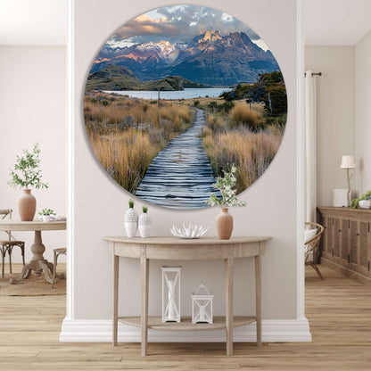 Prachtig Patagonisch landschap met houten pad aluminium muurcirkel