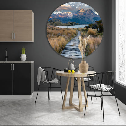 Prachtig Patagonisch landschap met houten pad aluminium muurcirkel