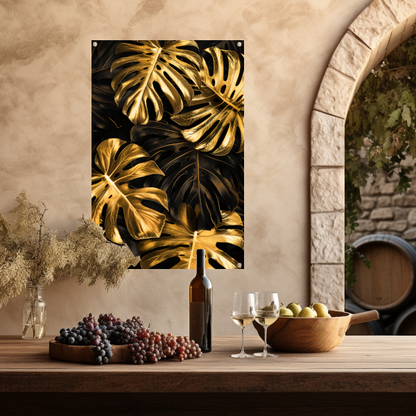 Luxe Gouden Monstera Bladeren op Zwart tuinposter