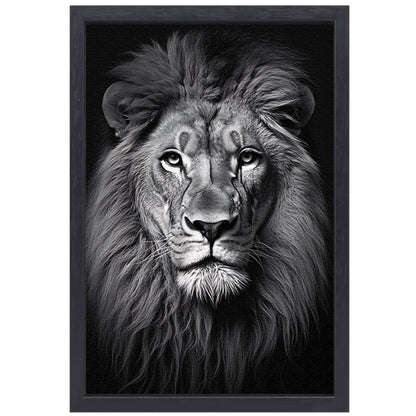 Koning der Dieren: Zwarte en Witte Leeuw canvas met baklijst