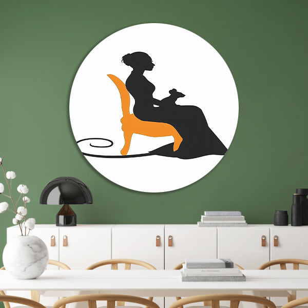 Silhouet van vrouw met muis op stoel aluminium muurcirkel