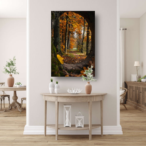 Herfstbos door een holle boom poster
