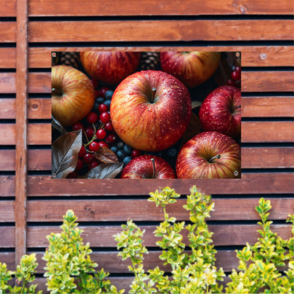 Kleurrijke ochtenddauw op verse appels tuinposter