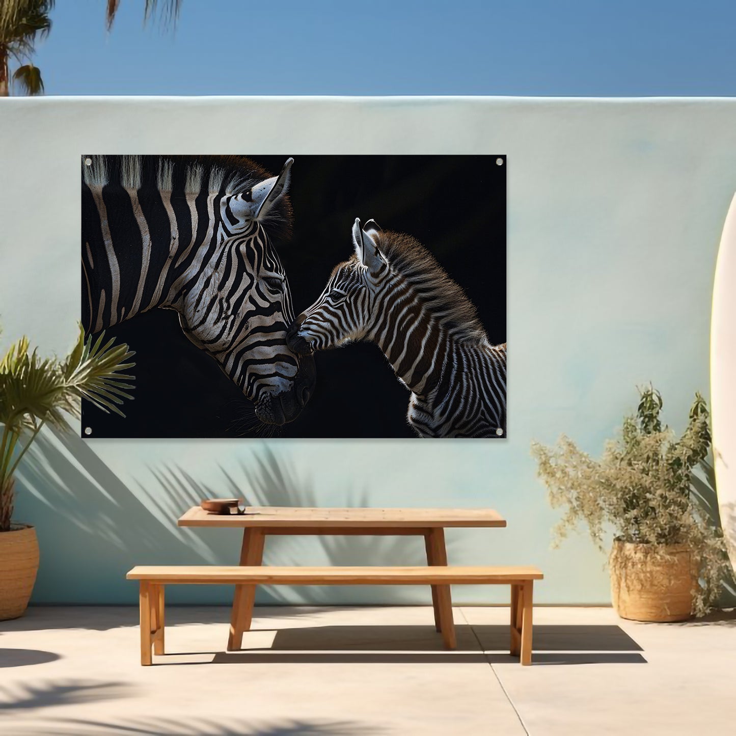 Intiem moment tussen twee zebras tuinposter