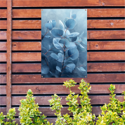 Elegante blauwe eucalyptus bladeren in minimalistische stijl tuinposter