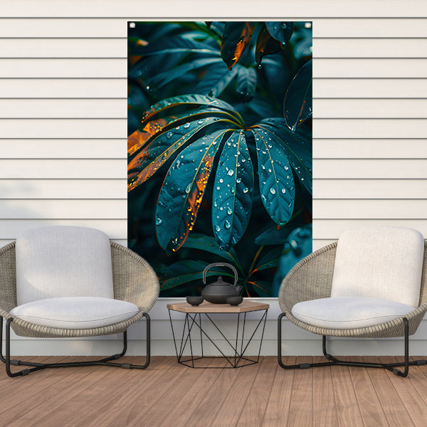 Groene plant met dauwdruppels in close-up tuinposter