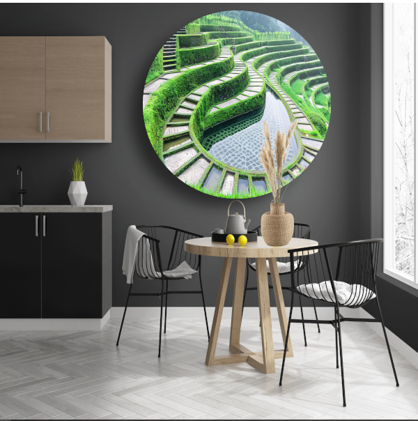Symmetrische Trappen en Reflecterend Water aluminium muurcirkel