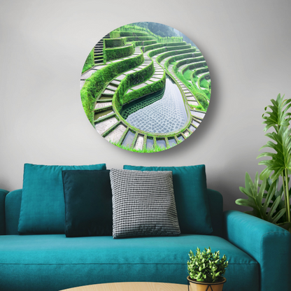 Symmetrische Trappen en Reflecterend Water aluminium muurcirkel