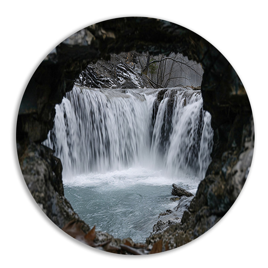 Waterval door natuurlijke rotsopening   forex muurcirkel