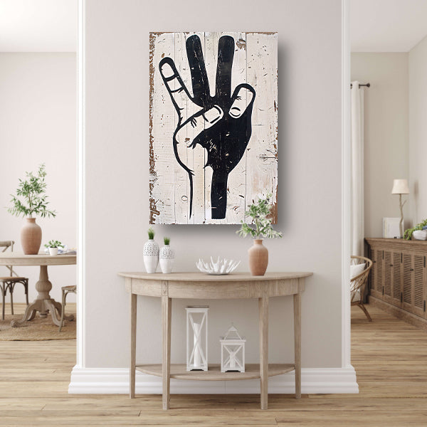 Zwart-witte hand op verweerd hout acrylglas