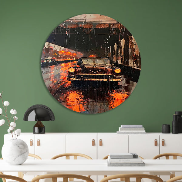 Regenachtige avond met klassieke auto onder brug aluminium muurcirkel