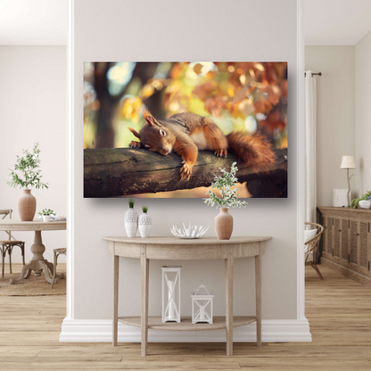 Eekhoorn geniet van herfstige rust canvas met baklijst