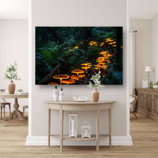 Glowing paddenstoelen in mystiek boslandschap canvas