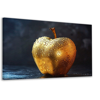 Gouden appel met glinsterende waterdruppels op donkere achtergrond canvas