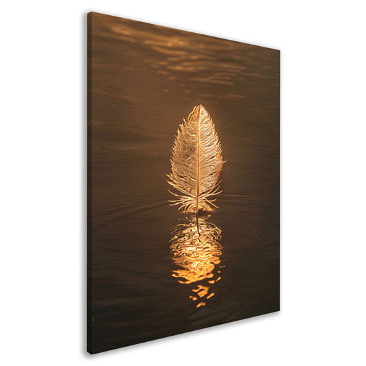 Gouden veer drijvend op rustig water bij zonsondergang canvas