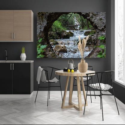 Rivier door een natuurlijk venster acrylglas