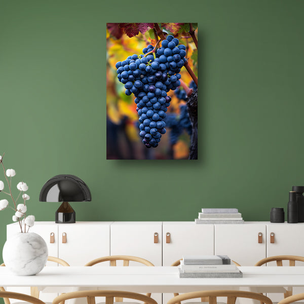 Blauwe druiven aan wijnrank in herfstlicht canvas met baklijst