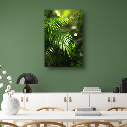 Close-up van zonovergoten palmbladeren canvas met baklijst