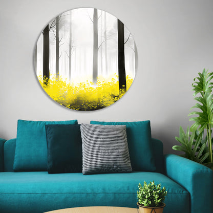 Mistig bos met gele bloemen aluminium muurcirkel